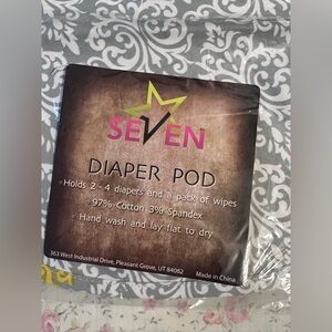 Seven Brand Diaper Pod + Baby Leggings Set NWT Gray White